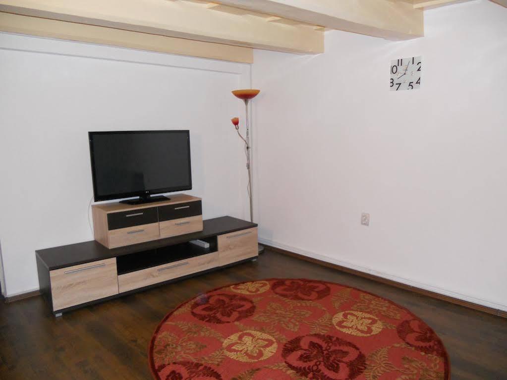 Sauna Apartament Μπρασόβ Εξωτερικό φωτογραφία